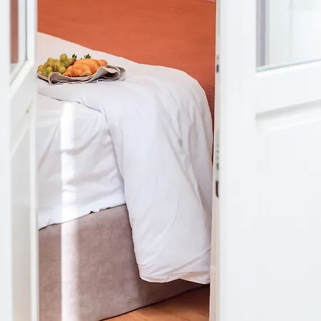 Mouzinho Da Silveira 215 By Lovelystay Apartman Porto