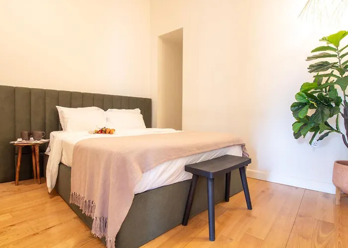 Apartment Mouzinho Da Silveira 215 By Lovelystay