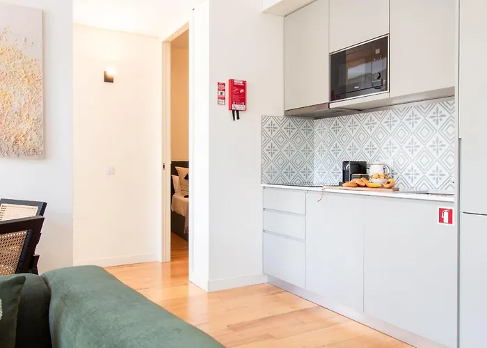 Mouzinho Da Silveira 215 By Lovelystay Apartment Porto