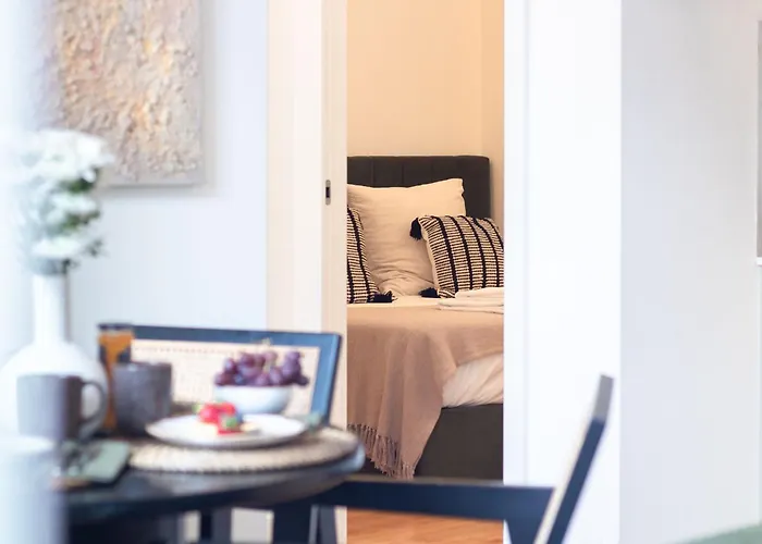 Mouzinho Da Silveira 215 By Lovelystay Apartment Porto