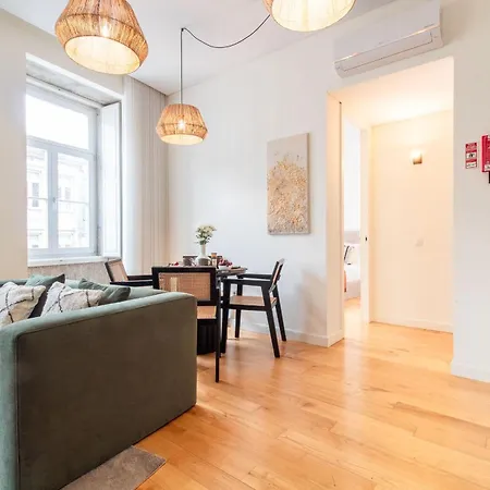 Mouzinho Da Silveira 215 By Lovelystay Διαμέρισμα *