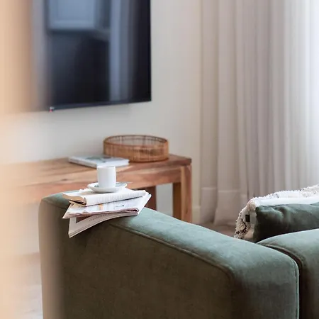 Mouzinho Da Silveira 215 By Lovelystay