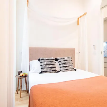 Mouzinho Da Silveira 215 By Lovelystay * Porto