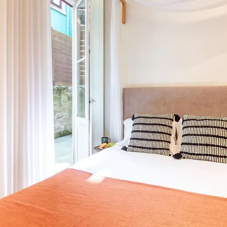 Διαμέρισμα Mouzinho Da Silveira 215 By Lovelystay