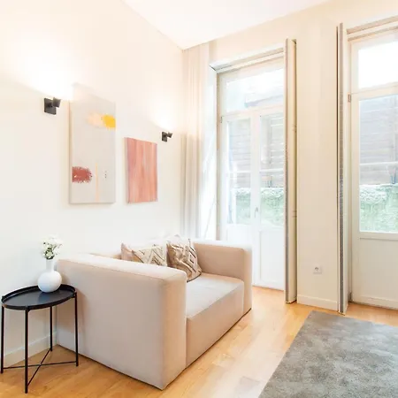 Mouzinho Da Silveira 215 By Lovelystay Διαμέρισμα *