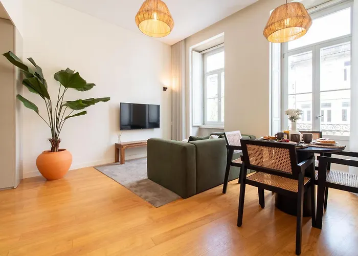 Mouzinho Da Silveira 215 By Lovelystay