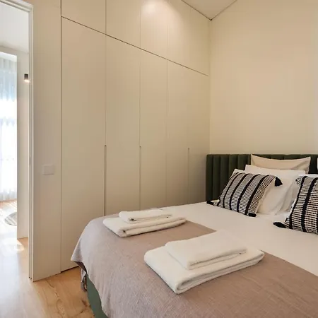 Apartment Mouzinho Da Silveira 215 By Lovelystay *