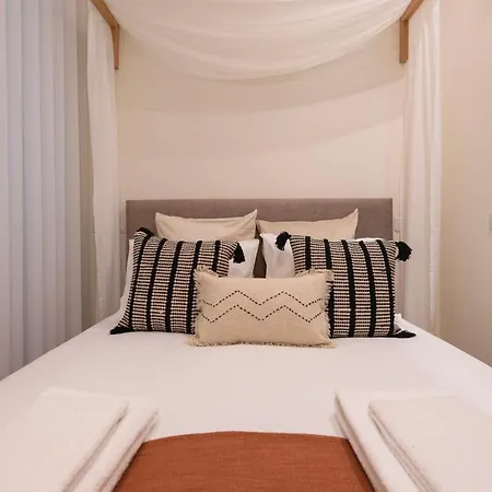 Apartment Mouzinho Da Silveira 215 By Lovelystay Porto