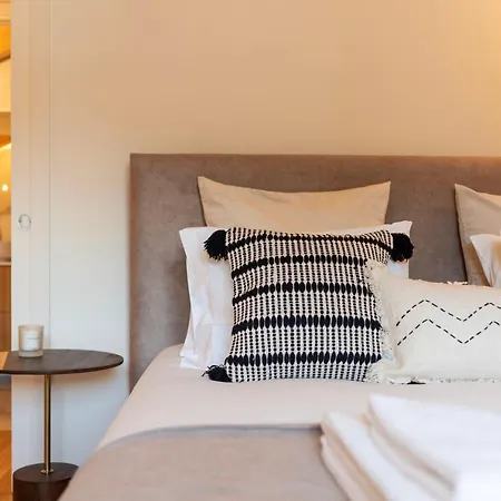 Mouzinho Da Silveira 215 By Lovelystay Apartment Porto
