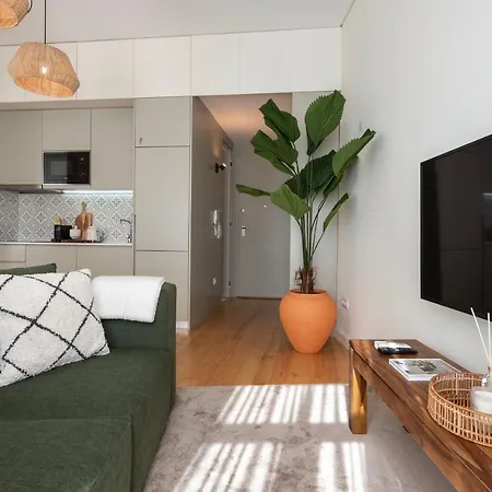 Mouzinho Da Silveira 215 By Lovelystay Apartment *