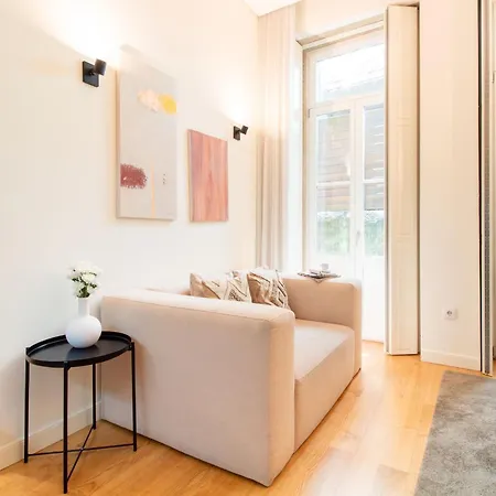 Mouzinho Da Silveira 215 By Lovelystay 公寓 *