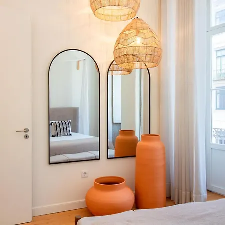 Mouzinho Da Silveira 215 By Lovelystay 波尔图