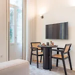 Mouzinho Da Silveira 215 By Lovelystay Apartament *