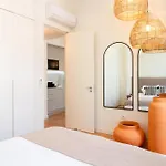Mouzinho Da Silveira 215 By Lovelystay Apartament *