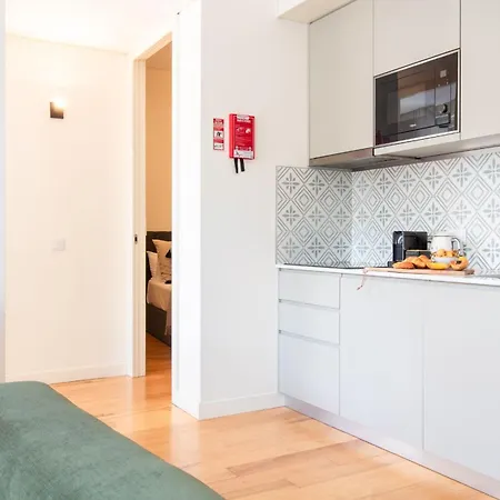 Mouzinho Da Silveira 215 By Lovelystay Lejlighed Porto