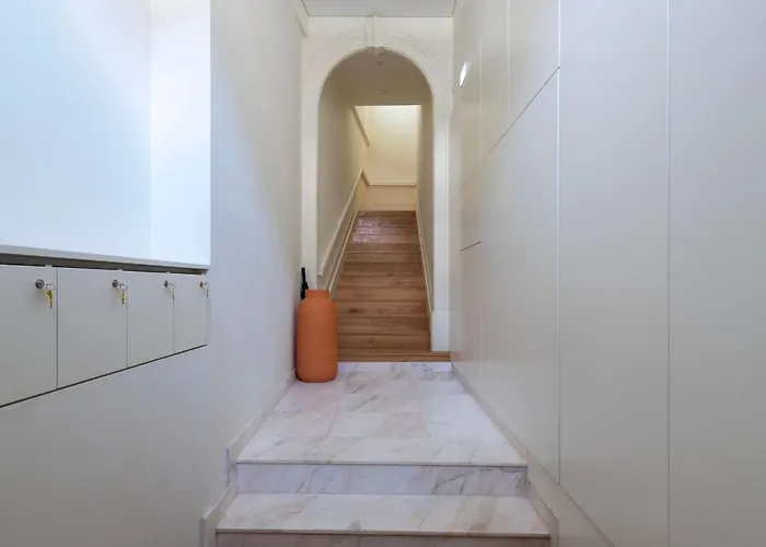 Mouzinho Da Silveira 215 By Lovelystay Apartment *